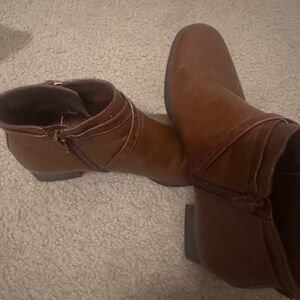 Michelle D Brown Women Shoes